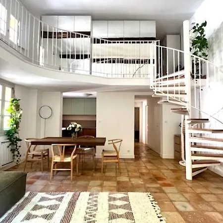 Luxury Enchanting Duplex Aix Center Aix-en-Provence